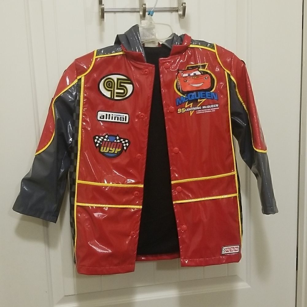 Disney Hooded Rain Jacket Boys sz Small 5 / 6